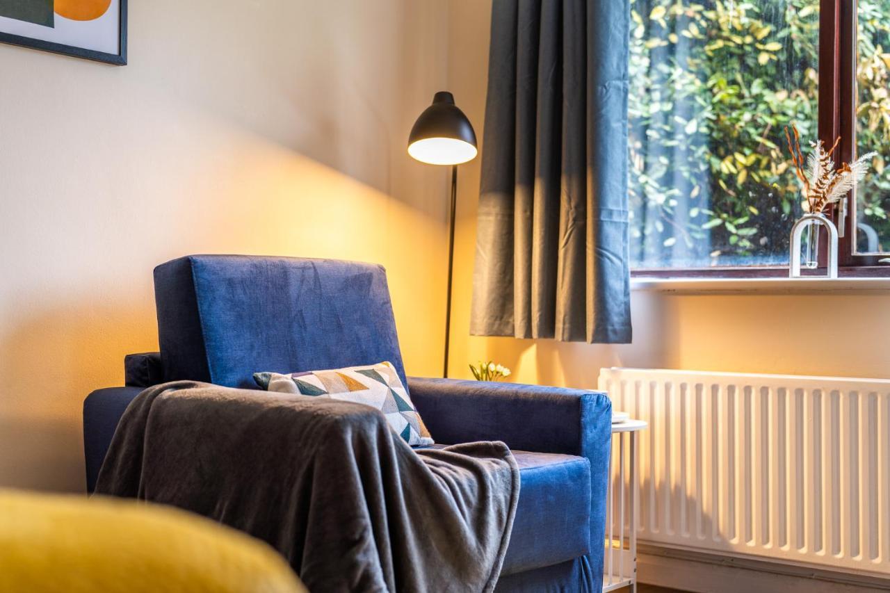 Grange Studio Apartment - Heathrow Staines-upon-Thames Εξωτερικό φωτογραφία